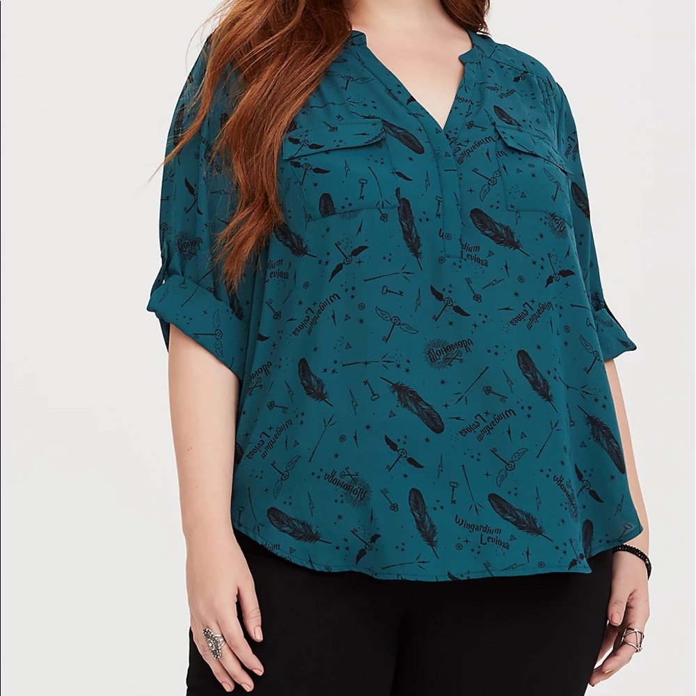 Size 6 Torrid Harry Potter Blouse